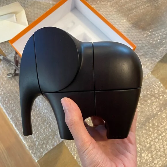 Hermes Elephant paperweight - Picture 1 of 3